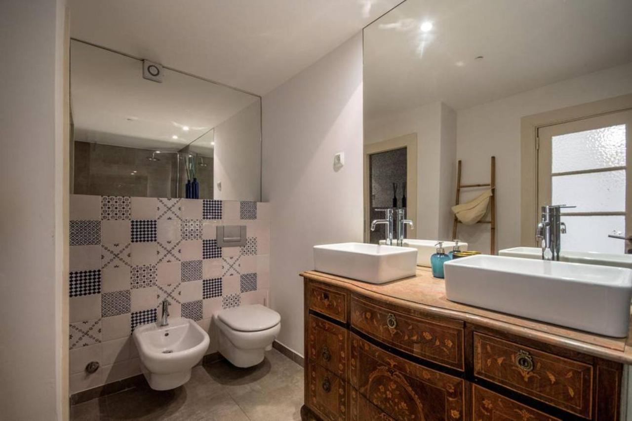 Lisbon Heart Apartments - Blue Apartment By Lovelystay Eksteriør bilde